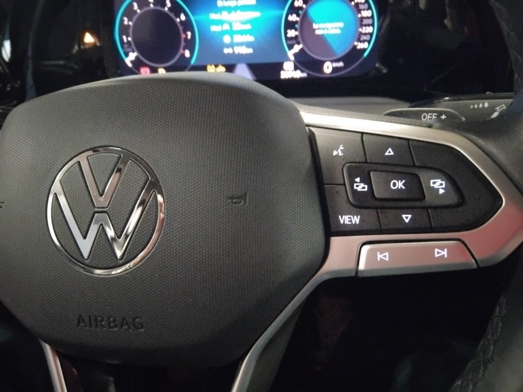 VOLKSWAGEN Golf 1.0 eTSI EVO Life DSG MHEV C/GRIMALDI SP.DAY - 20