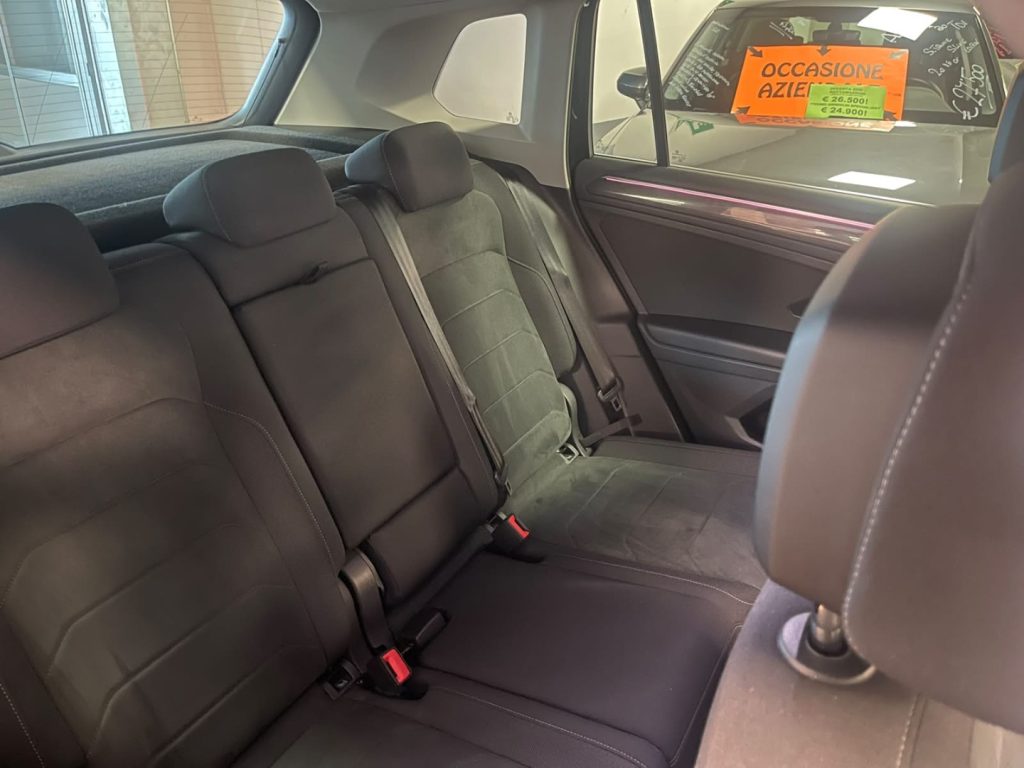 VOLKSWAGEN Tiguan 1.4 TSI eHYBRID DSG Elegance 18 MATRIX PLUG IN - 9
