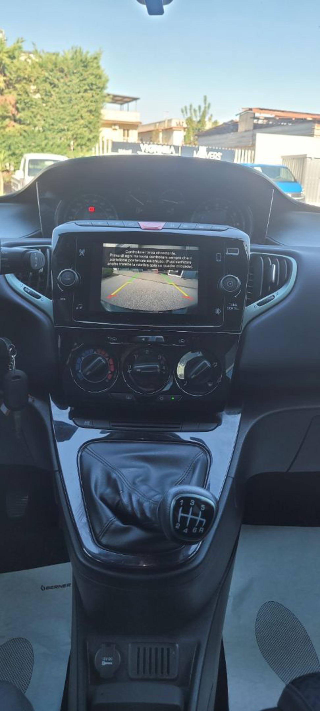 LANCIA Ypsilon 1.0 FireFly 5 porte S&S Hybrid Gold - 9