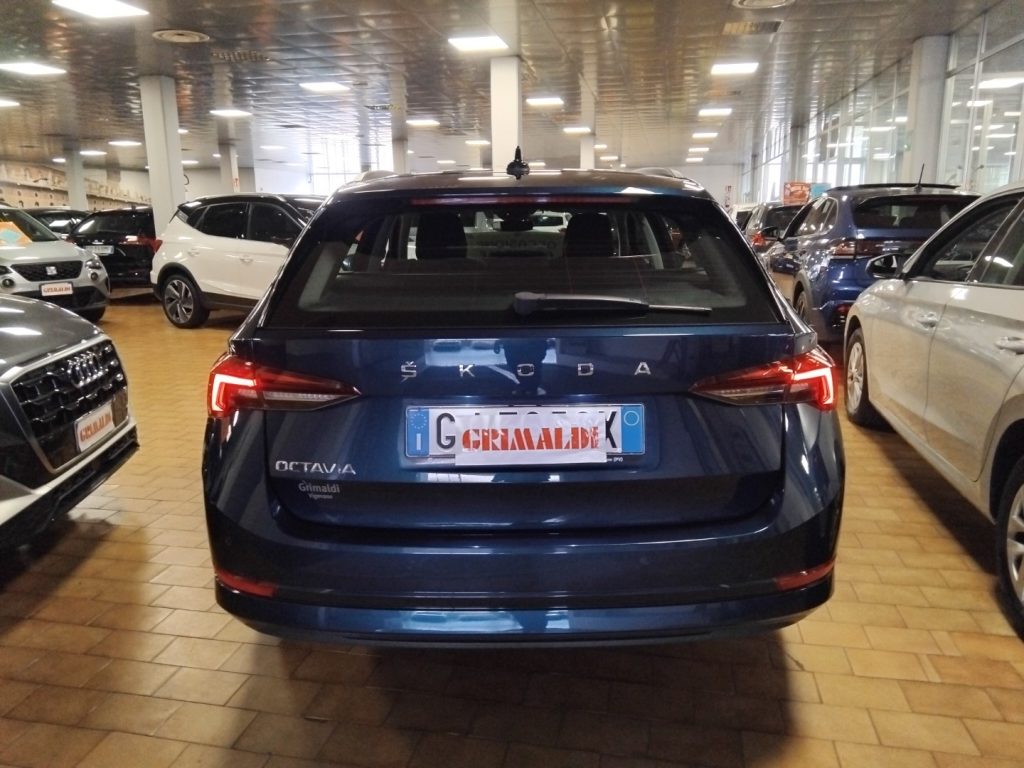 SKODA Octavia 1.5 G-TEC DSG Wagon Executive C/GRIMALDI SP.DAY - 5