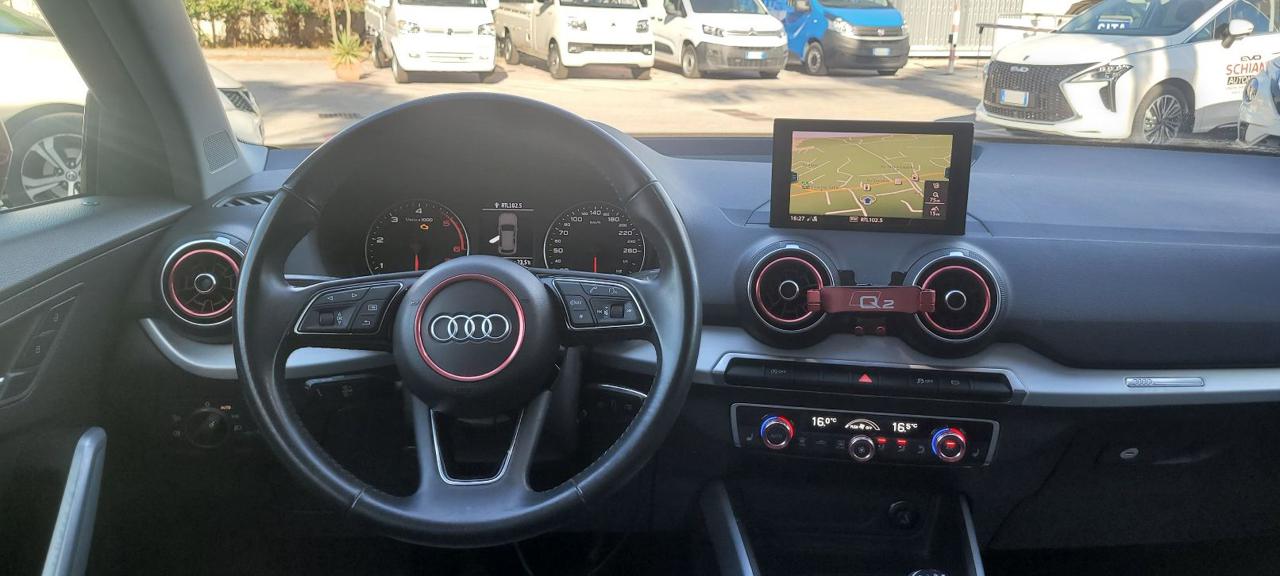 AUDI Q2 30 TDI S line Edition - 10
