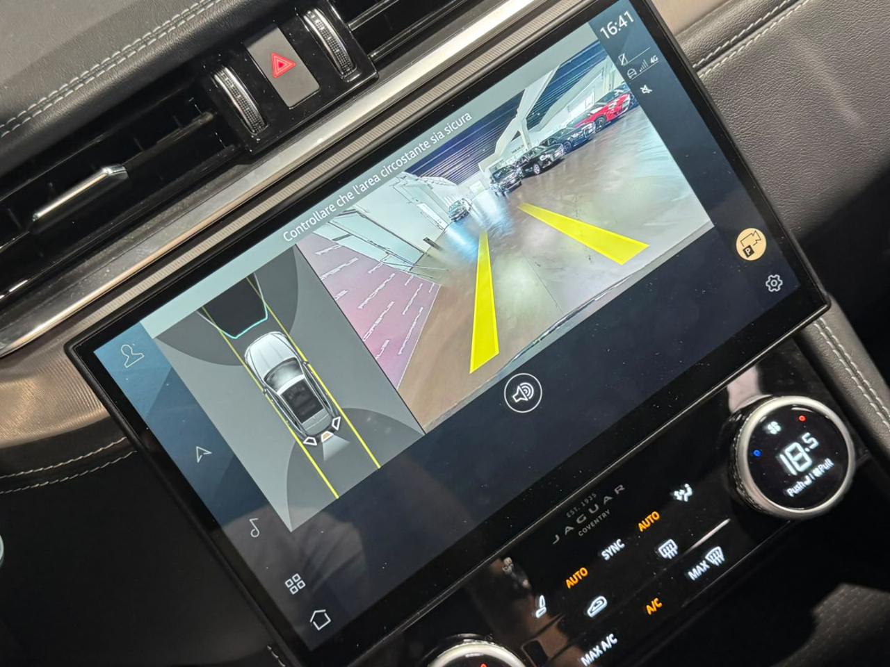 JAGUAR F-Pace 2.0 D 204 CV AWD aut. R-Dynamic S - 15