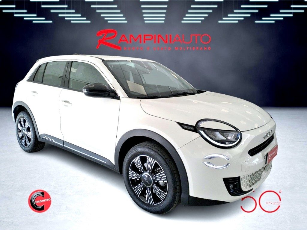 FIAT 600 Hybrid 145 CV DCT Pronta Consegna Iva Esposta - 5
