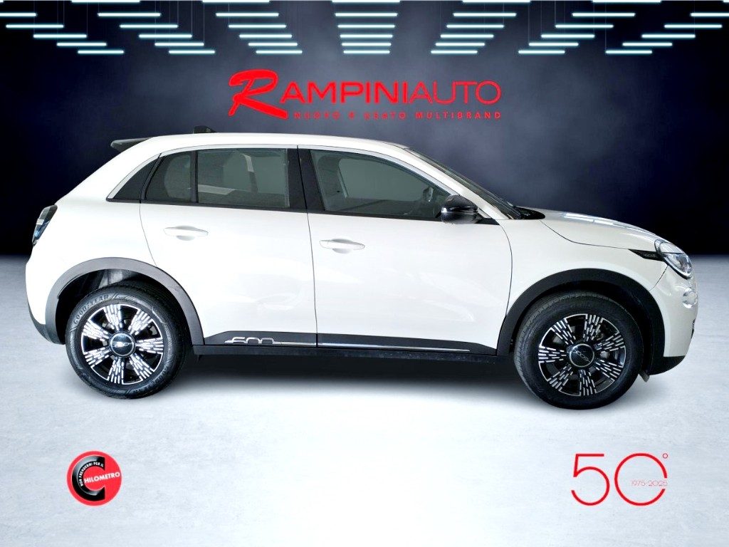 FIAT 600 Hybrid 145 CV DCT Pronta Consegna Iva Esposta - 6