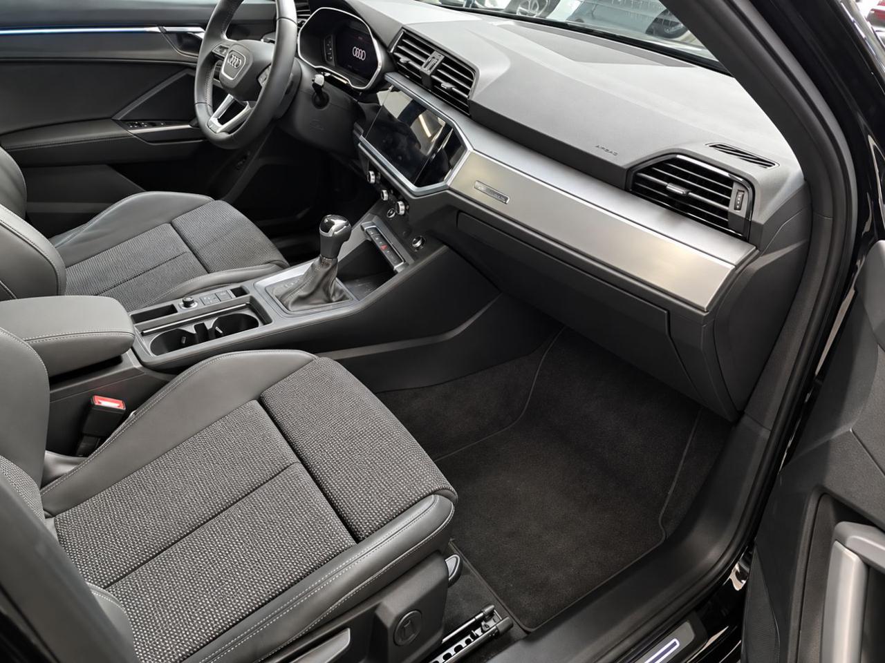 AUDI Q3 SPB Sportback 35 TDI S tronic S line edition - 6