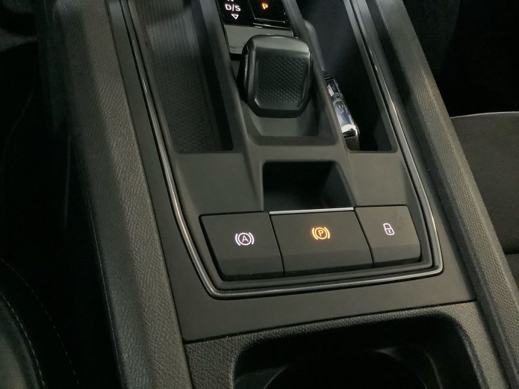 CUPRA Formentor 1.4 e-Hybrid DSG - 23