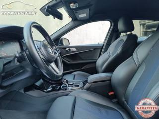 BMW 118 i M-SPORT Steptronic/AUTOMATICA MSport F40 foto 47