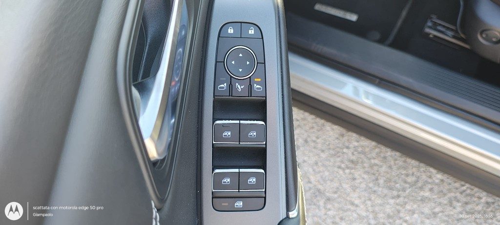 NISSAN Qashqai MHEV 140 CV N-Connecta - 17