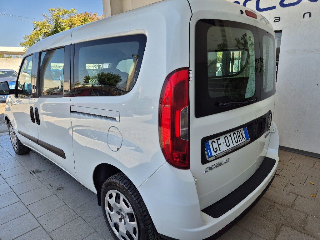 FIAT Doblo Doblò MAXI 1.6 MJT 120CV  Combi N1 - 5