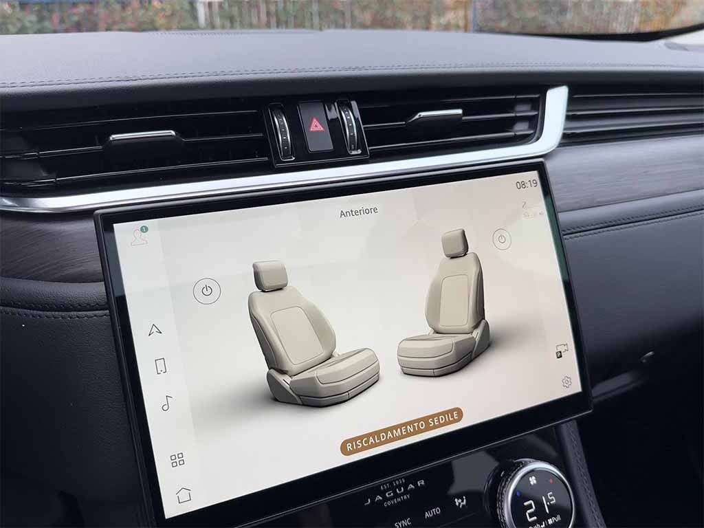 JAGUAR F-Pace 2.0d i4 mhev awd HSE TETTO TELECAMERA IVA ESPOSTA - 26
