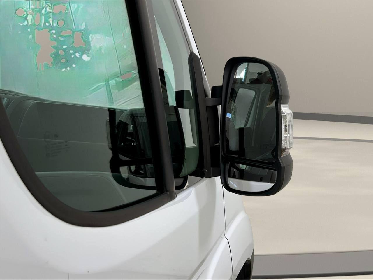 PEUGEOT Boxer 35 2.2 BlueHDi 140 S&S PM-TM Furgone Business L2H2 - 32