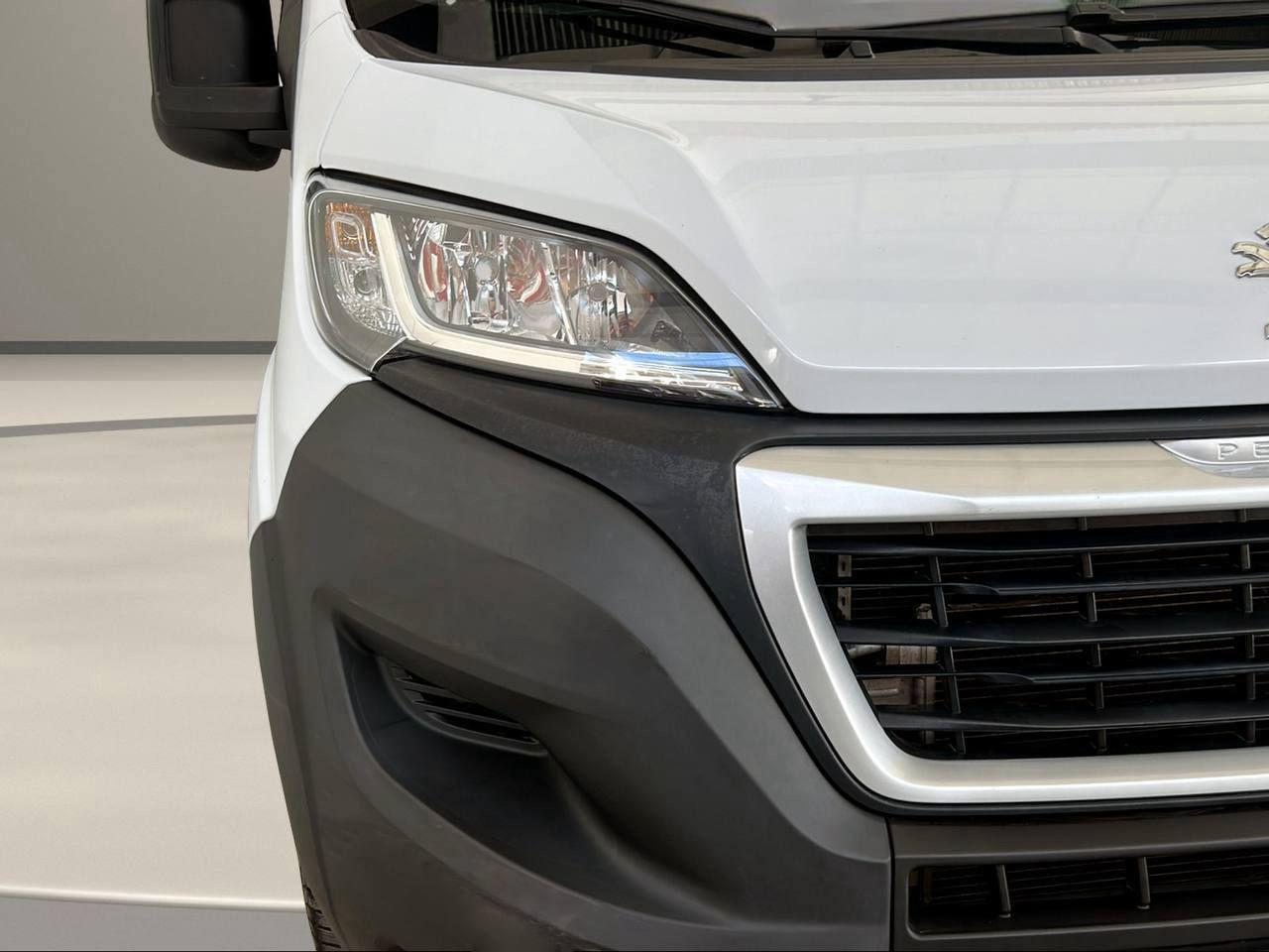 PEUGEOT Boxer 35 2.2 BlueHDi 140 S&S PM-TM Furgone Business L2H2 - 26