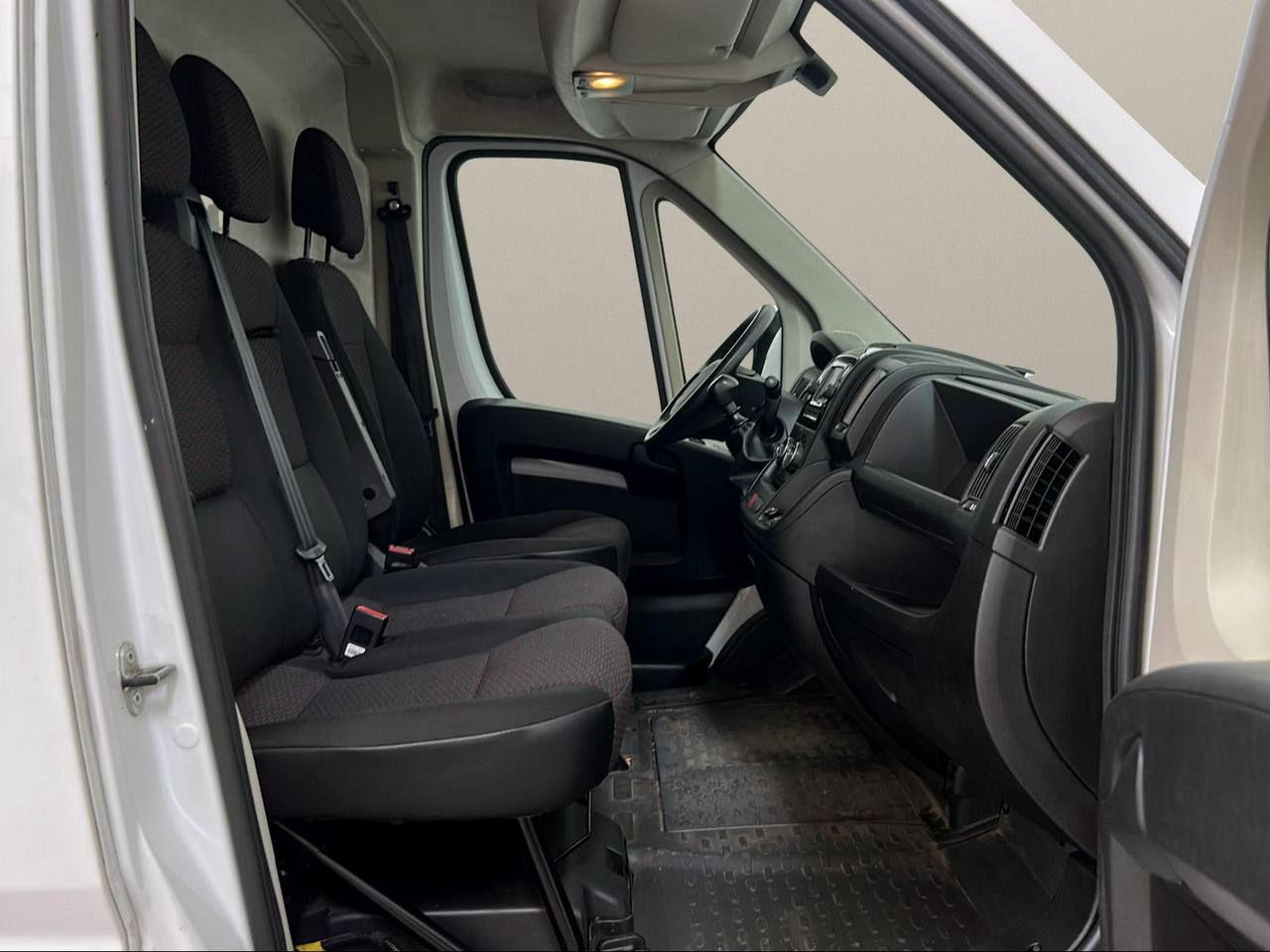 PEUGEOT Boxer 35 2.2 BlueHDi 140 S&S PM-TM Furgone Business L2H2 - 12