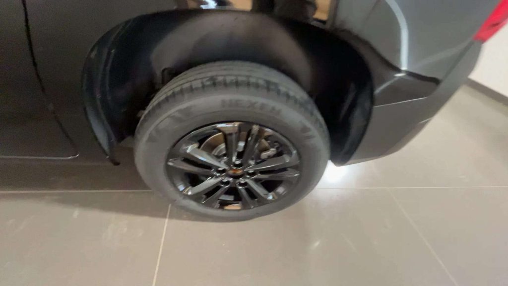 CITROEN Berlingo Berlingo EAT8 1.5 bluehdi Autocarro 5 posti Automa - 8