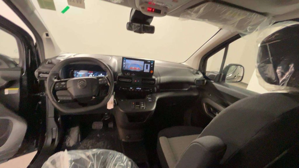 CITROEN Berlingo Berlingo EAT8 1.5 bluehdi Autocarro 5 posti Automa - 9