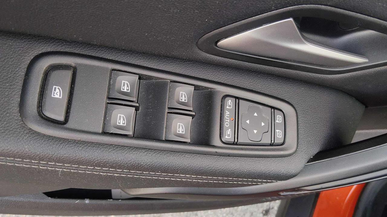 DACIA Duster 1.0 TCe GPL 4x2 Essential EURO6D - 6