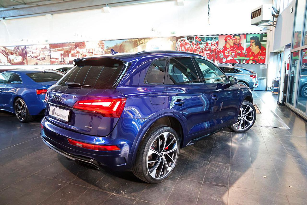 AUDI Q5 40 TDI Quattro S-Tronic S-Line Plus - 9