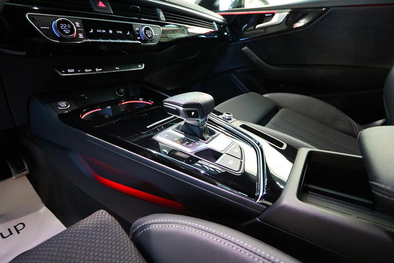 AUDI A5 40 TDI Quattro S-Tronic S-Line - 37