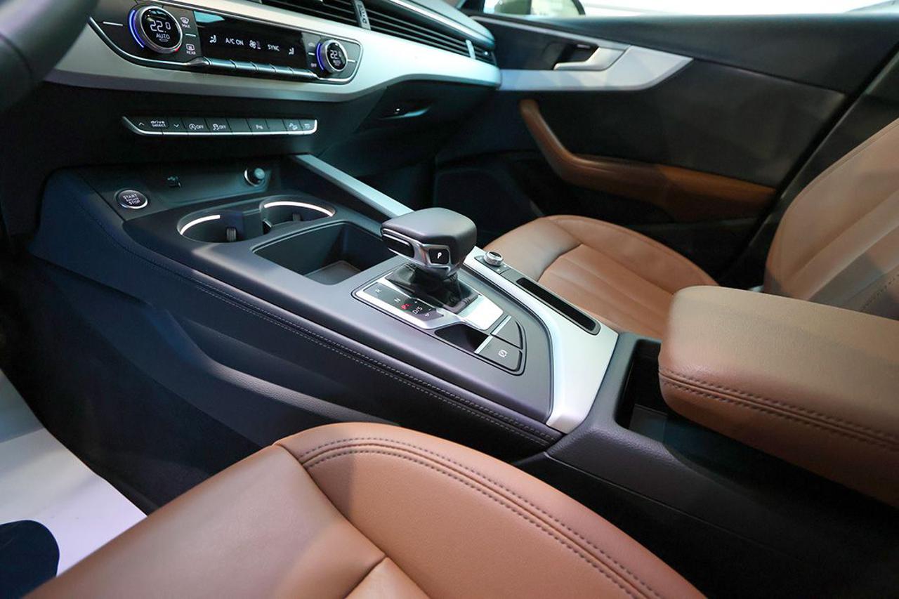 AUDI A4 allroad 40 TDI S-Tronic Business Evolution - 42