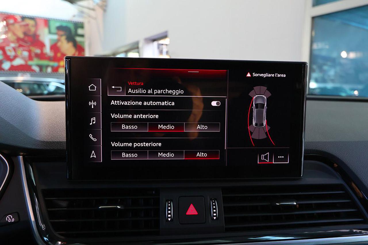 AUDI Q5 40 TFSI Sportback Quattro S-Tronic Identity Black - 25