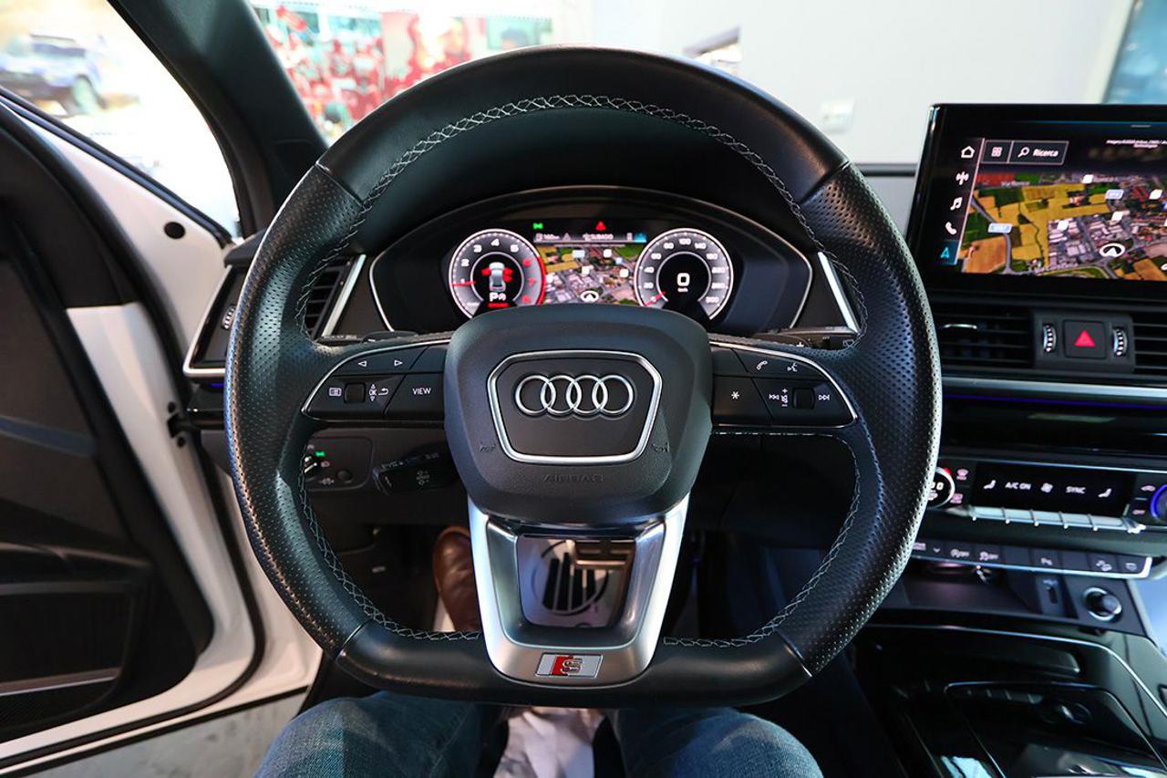 AUDI Q5 40 TFSI Sportback Quattro S-Tronic Identity Black - 21