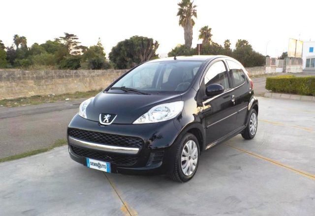 PEUGEOT 107 Nero metallizzato
