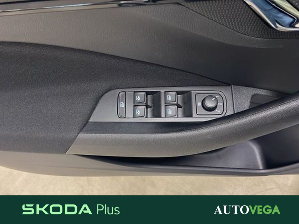SKODA Kamiq 1.0 tsi ambition 95cv - 15