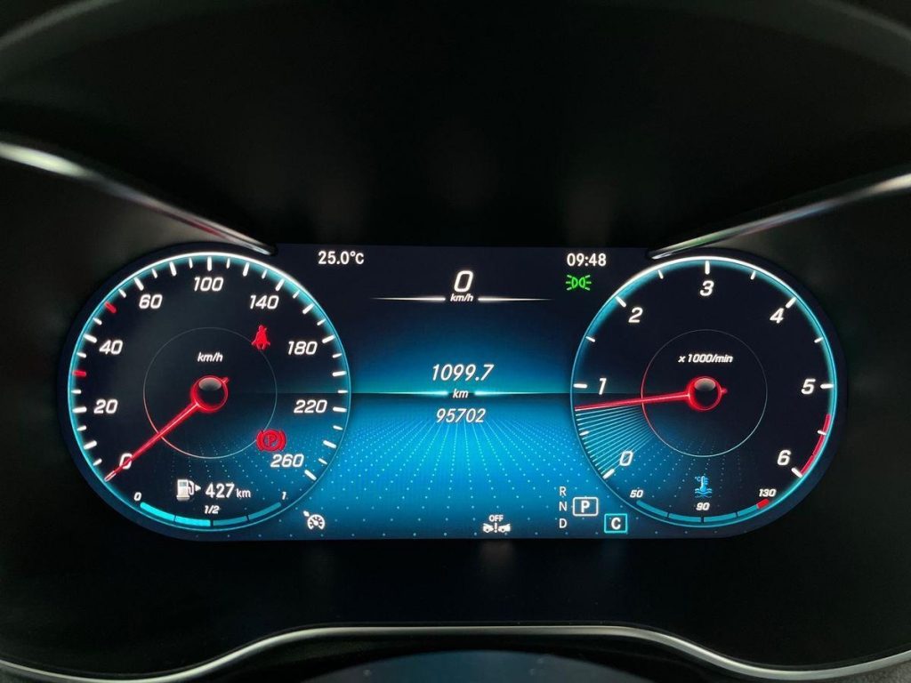 MERCEDES-BENZ GLC 220 d 4Matic Coupé Premium Night Edition - 8