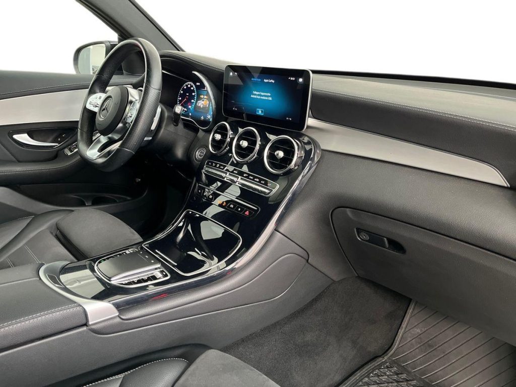 MERCEDES-BENZ GLC 220 d 4Matic Coupé Premium Night Edition - 16