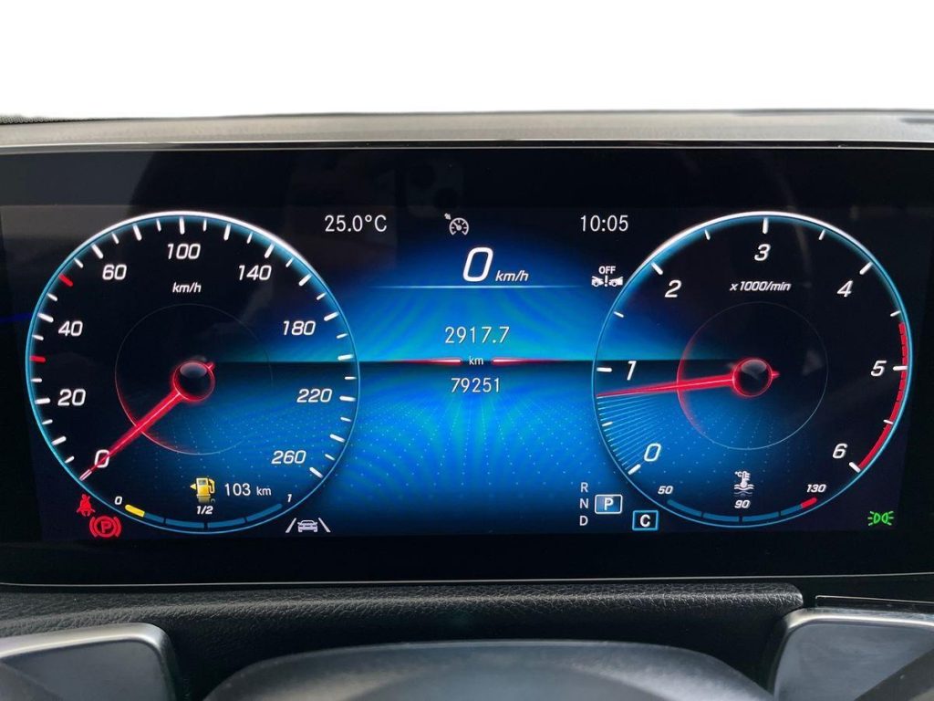 MERCEDES-BENZ GLB 200 d Automatic Premium - 8