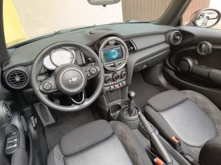 MINI Cabrio 1.5 One F57 foto 2