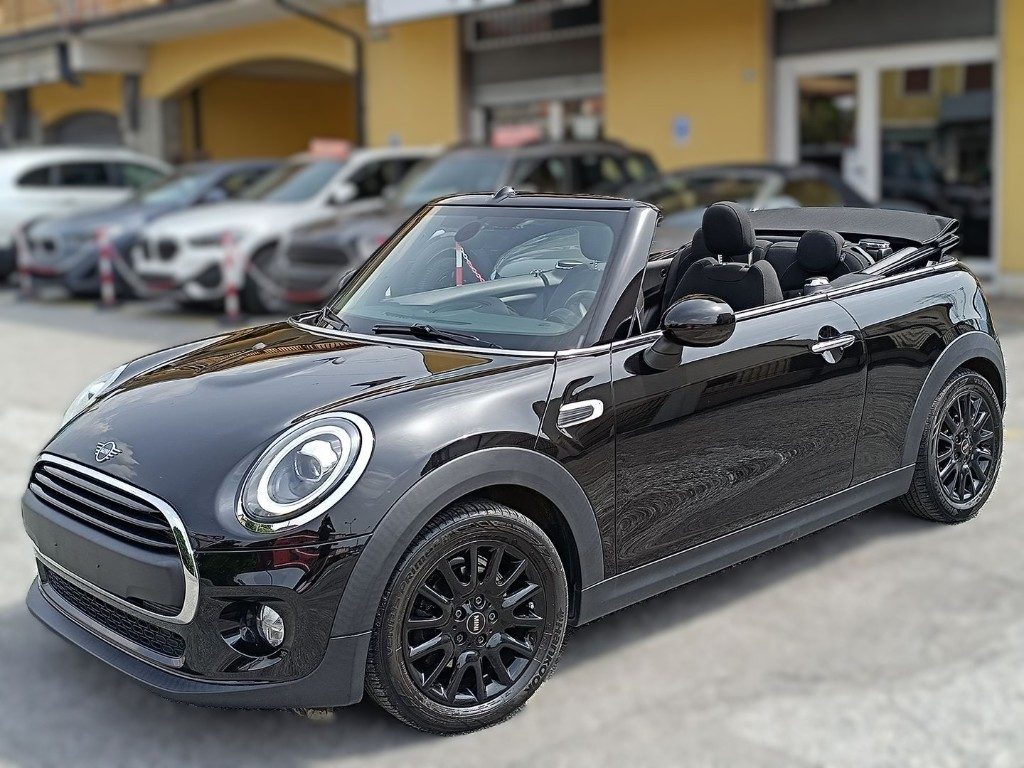 MINI Cabrio 1.5 One F57