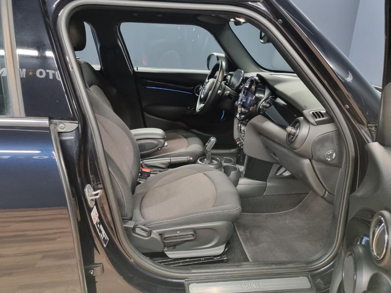 MINI Cooper 1.5 Cooper 5 porte - 9