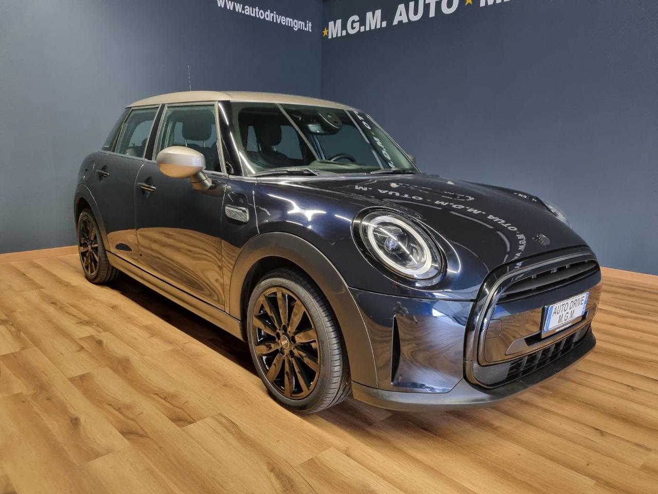 MINI Cooper 1.5 Cooper 5 porte - 28