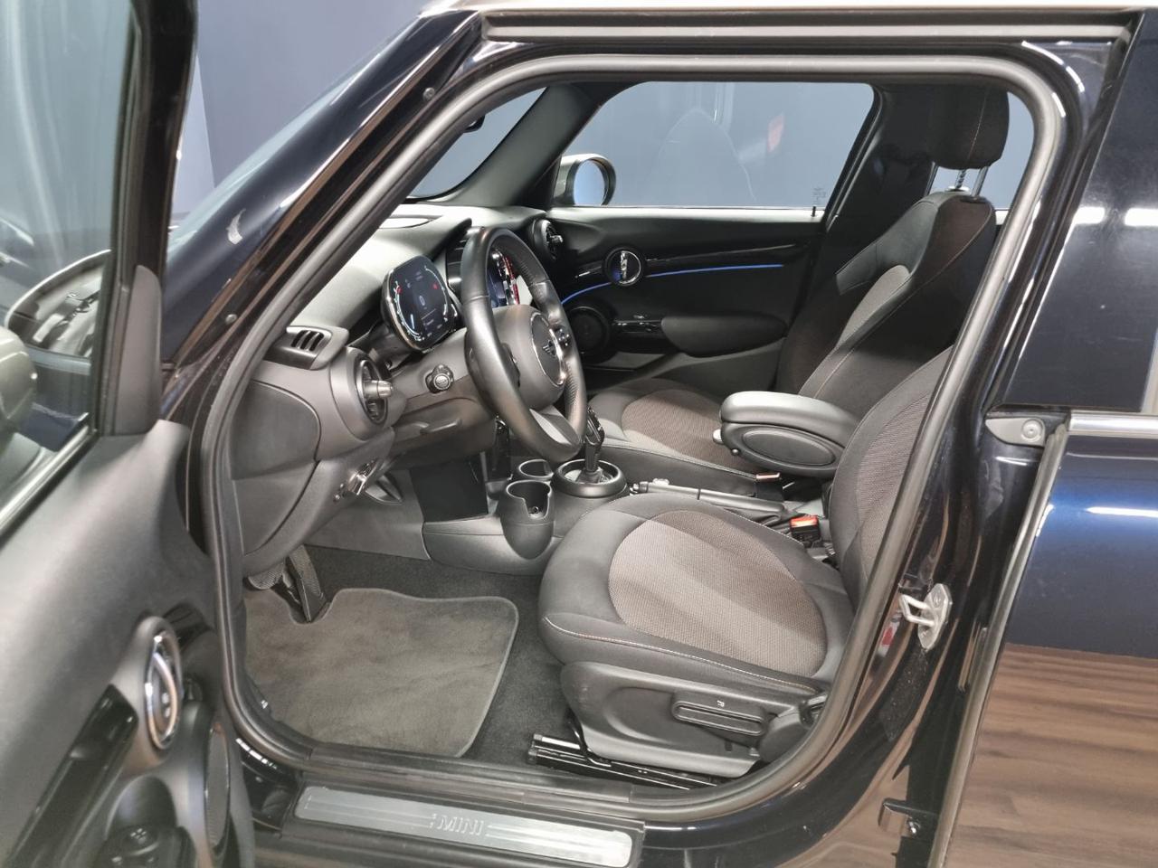 MINI Cooper 1.5 Cooper 5 porte - 8