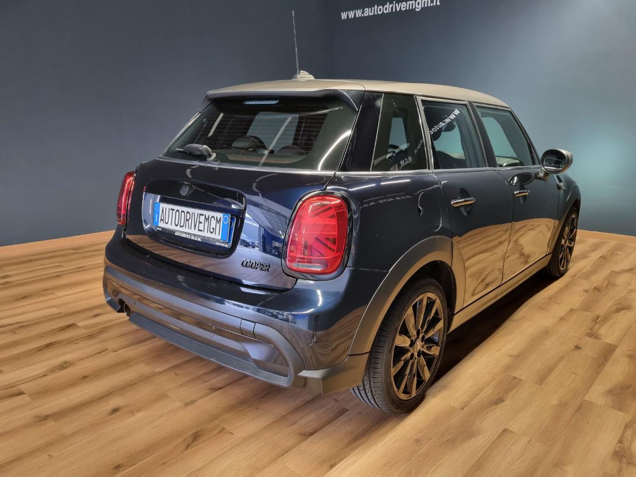 MINI Cooper 1.5 Cooper 5 porte - 18