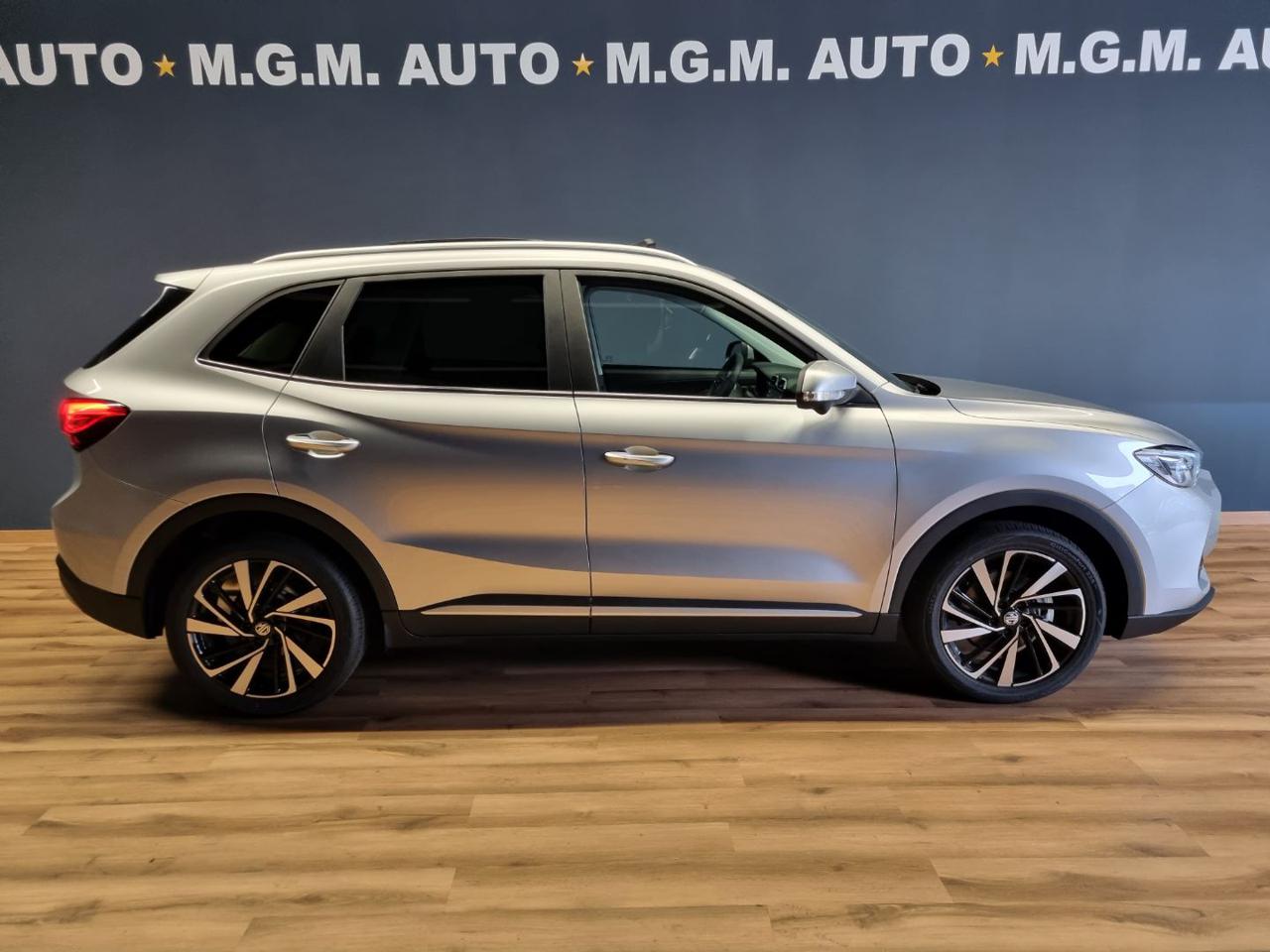 MG ZS 1.5 Hybrid+ Luxury - 4