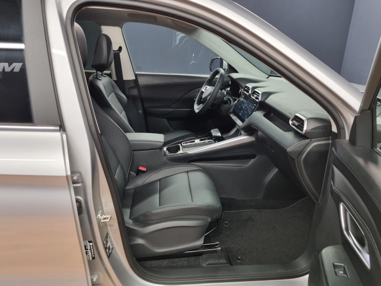 MG ZS 1.5 Hybrid+ Luxury - 11