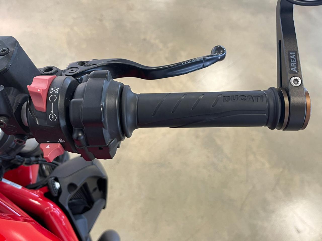 DUCATI Monster 821 ABS ABS - 11