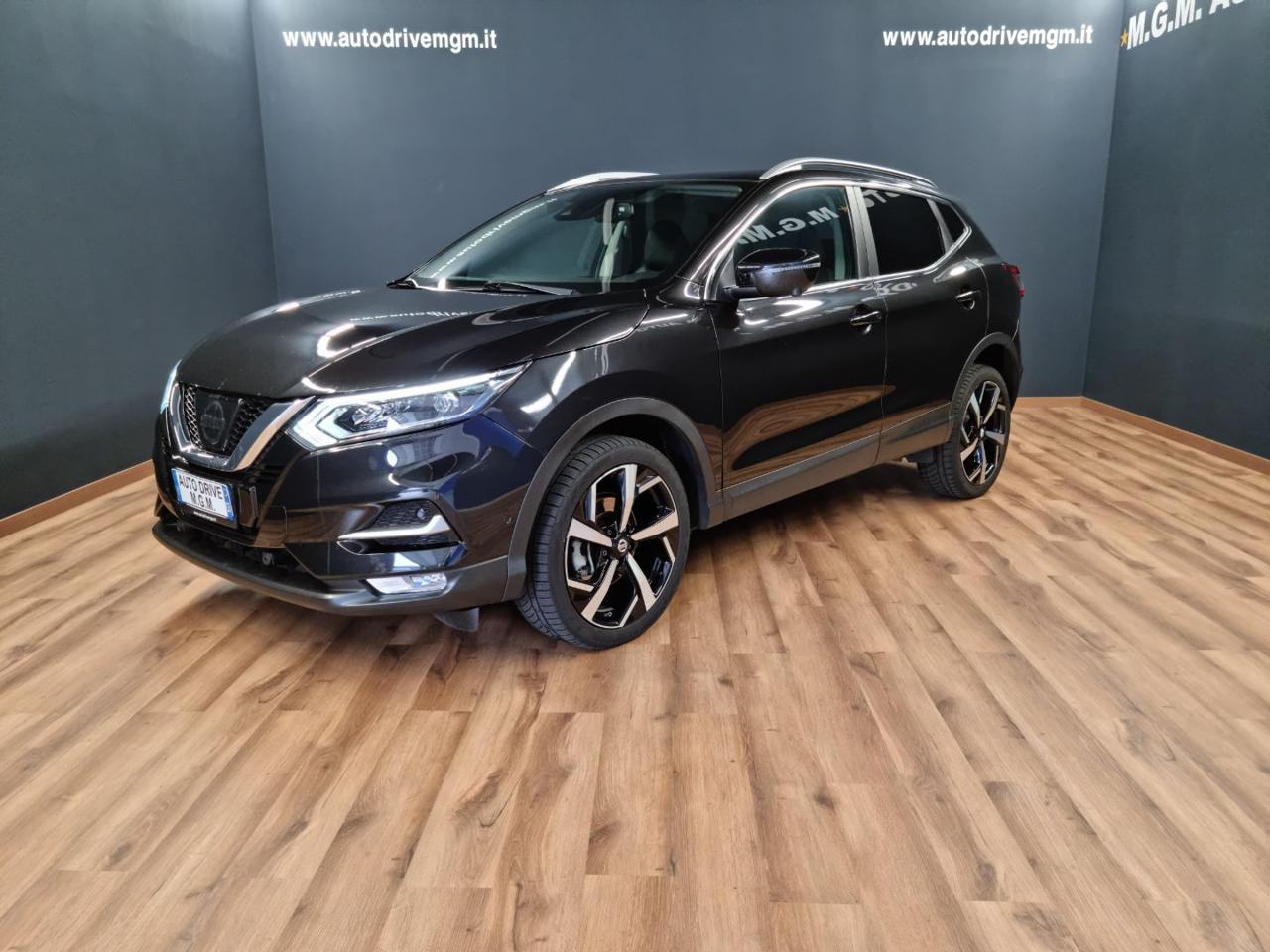 NISSAN Qashqai 1.6 DIG-T N-Connecta - 31