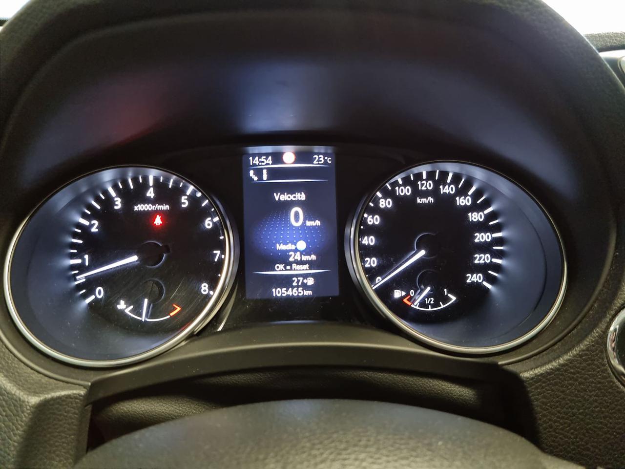 NISSAN Qashqai 1.6 DIG-T N-Connecta - 6