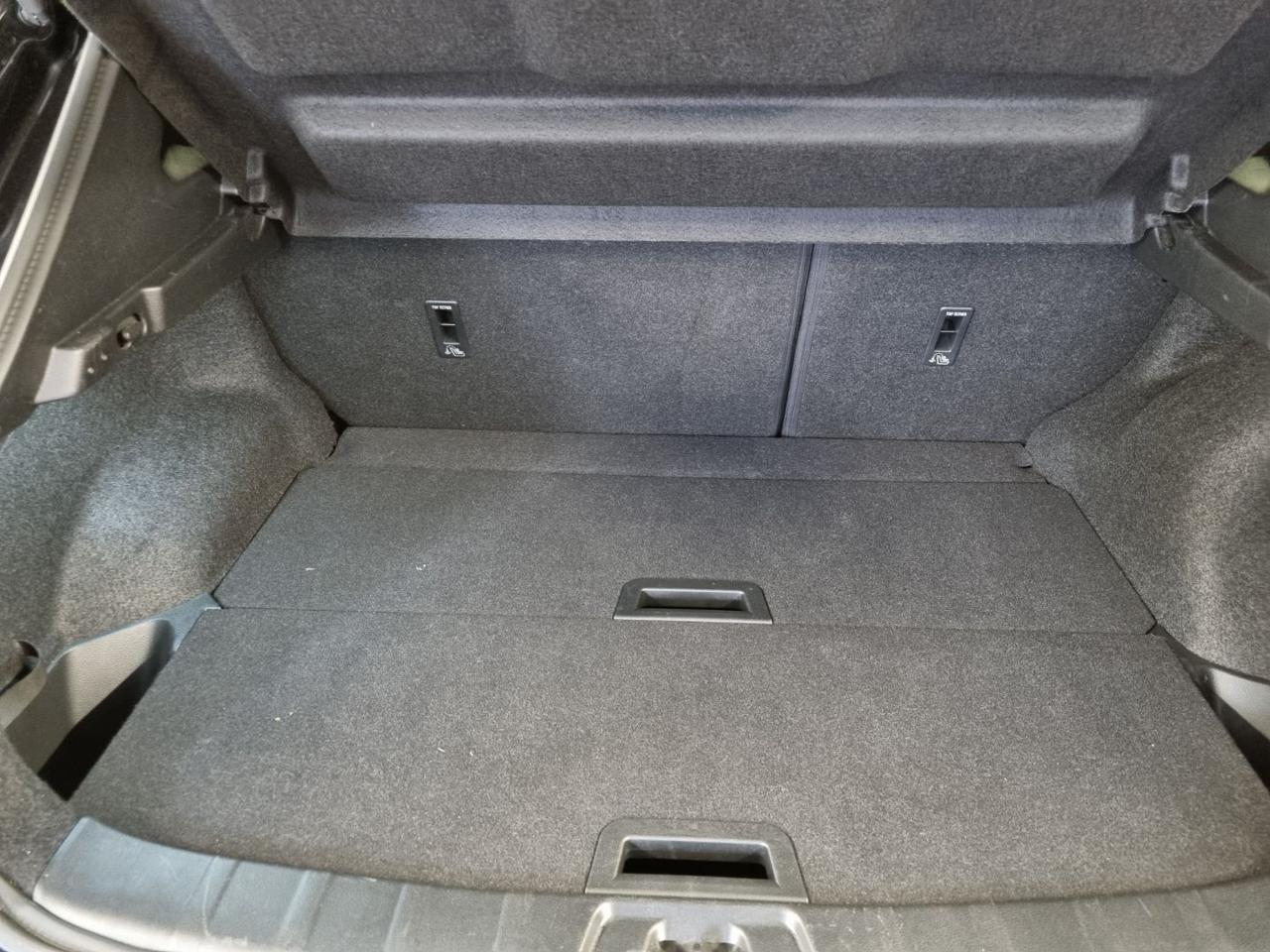 NISSAN Qashqai 1.6 DIG-T N-Connecta - 14