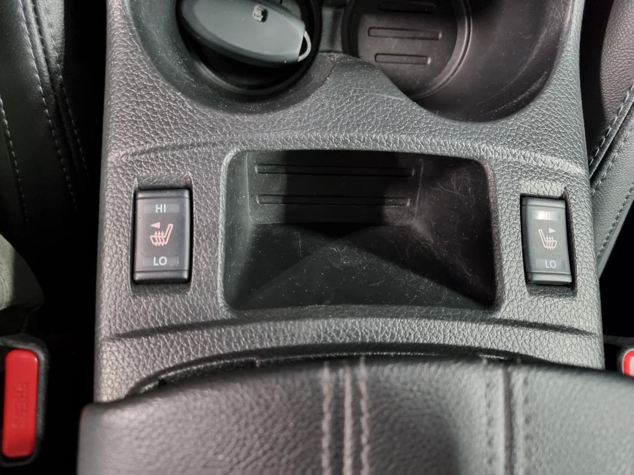 NISSAN Qashqai 1.6 DIG-T N-Connecta - 13