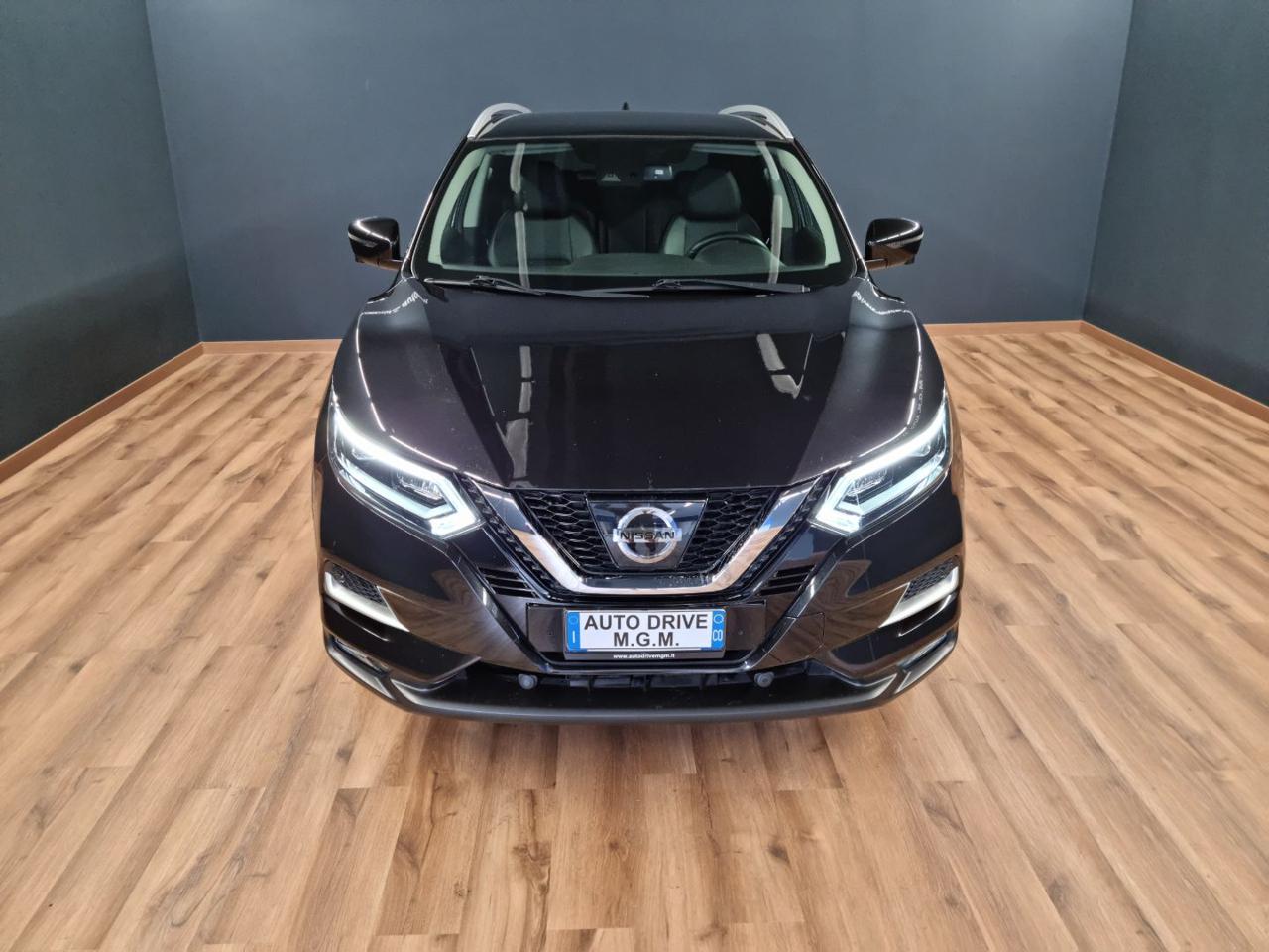 NISSAN Qashqai 1.6 DIG-T N-Connecta - 30