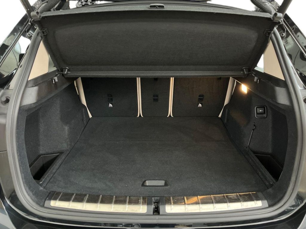 BMW X1 sDrive16d xLine Plus - 13