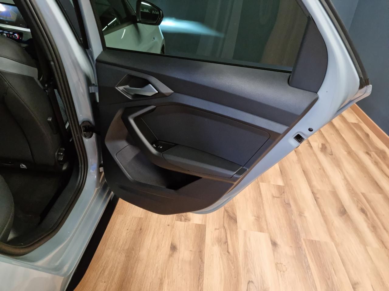 AUDI A1 SPB 30 TFSI S tronic S line edition - 31
