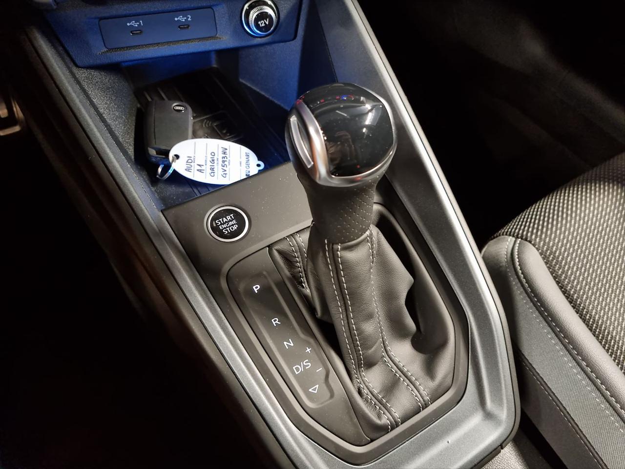 AUDI A1 SPB 30 TFSI S tronic S line edition - 11