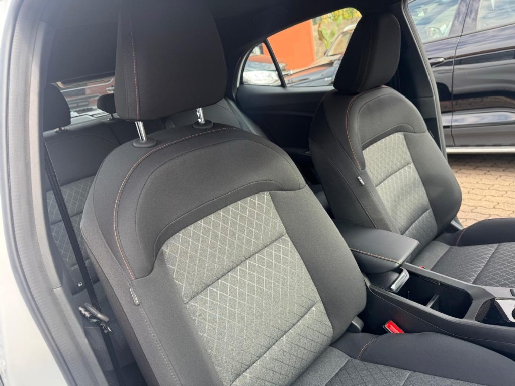 MG MG3 1.5 Hybrid+ 195CV COMFORT KM0 - 12