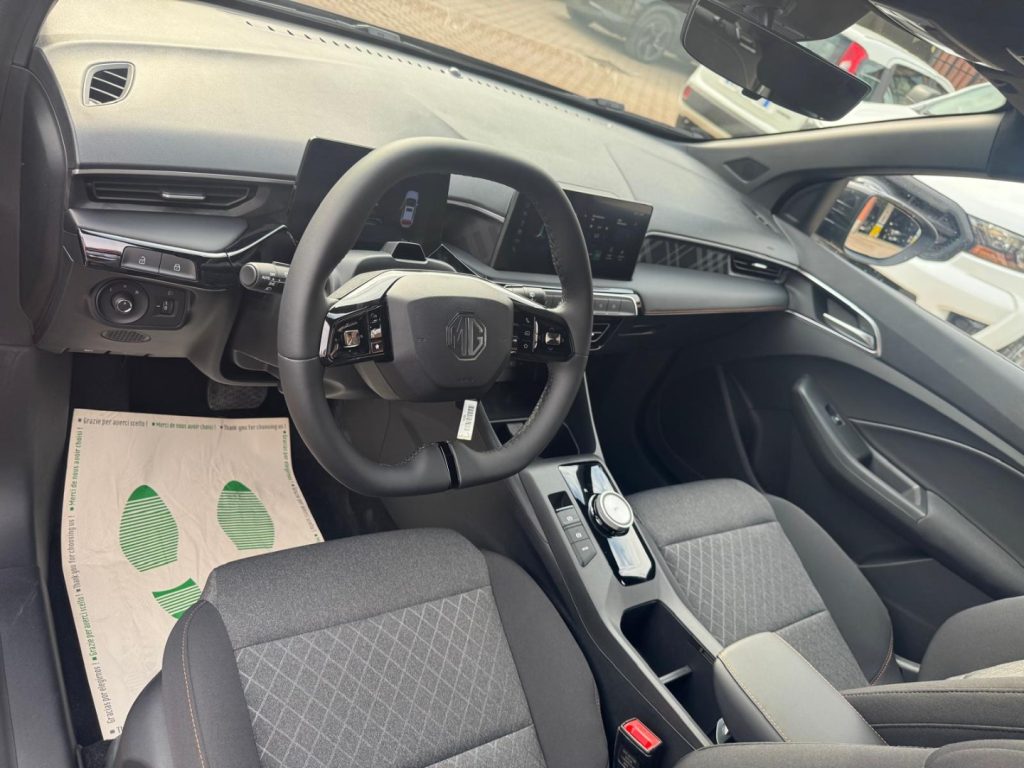 MG MG3 1.5 Hybrid+ 195CV COMFORT KM0 - 13