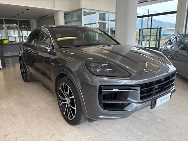 Cayenne Coupé 3.0 V6 S E-Hybrid ASSE POST. STERZ.-ACC Cayenne Coupé 3.0 V6 S E-Hybrid ASSE POST. STERZ.-ACC